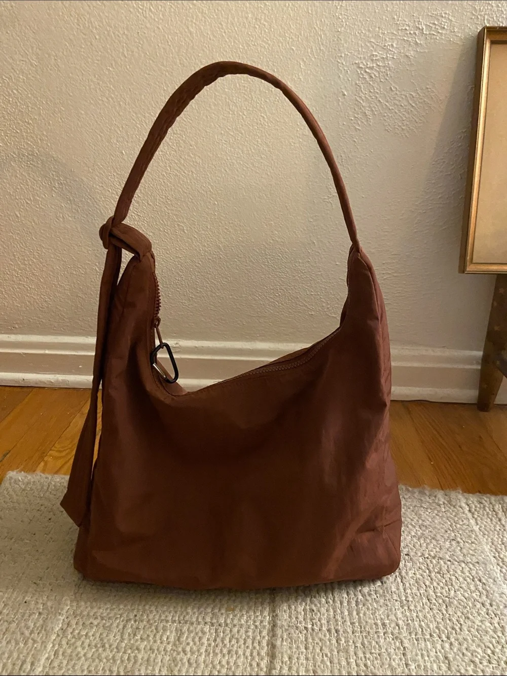 BAGGU Mahogany Shoulder Hobo Bag - Picture 2 of 2